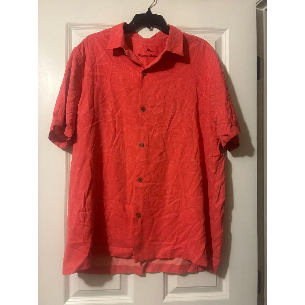 Tommy Bahama Hawaiian/Floral Men's Button Down Shirt